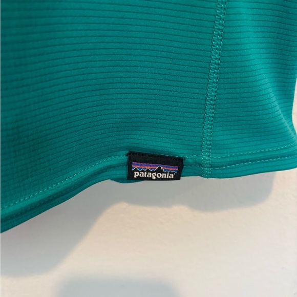 Patagonia Turquoise Lightweight Capeline Racerback Tank Top XS - Picture 2 of 3